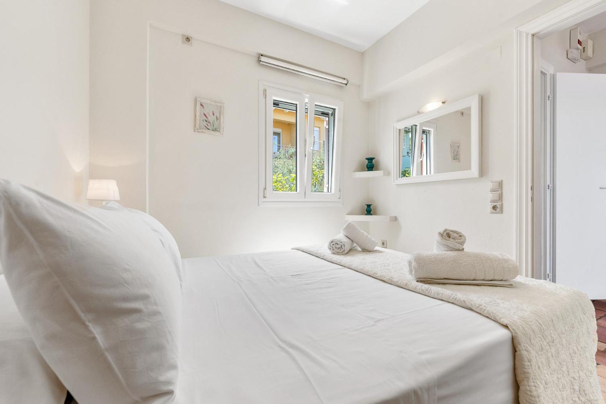 Villa Erato Tsoukalades Room photo