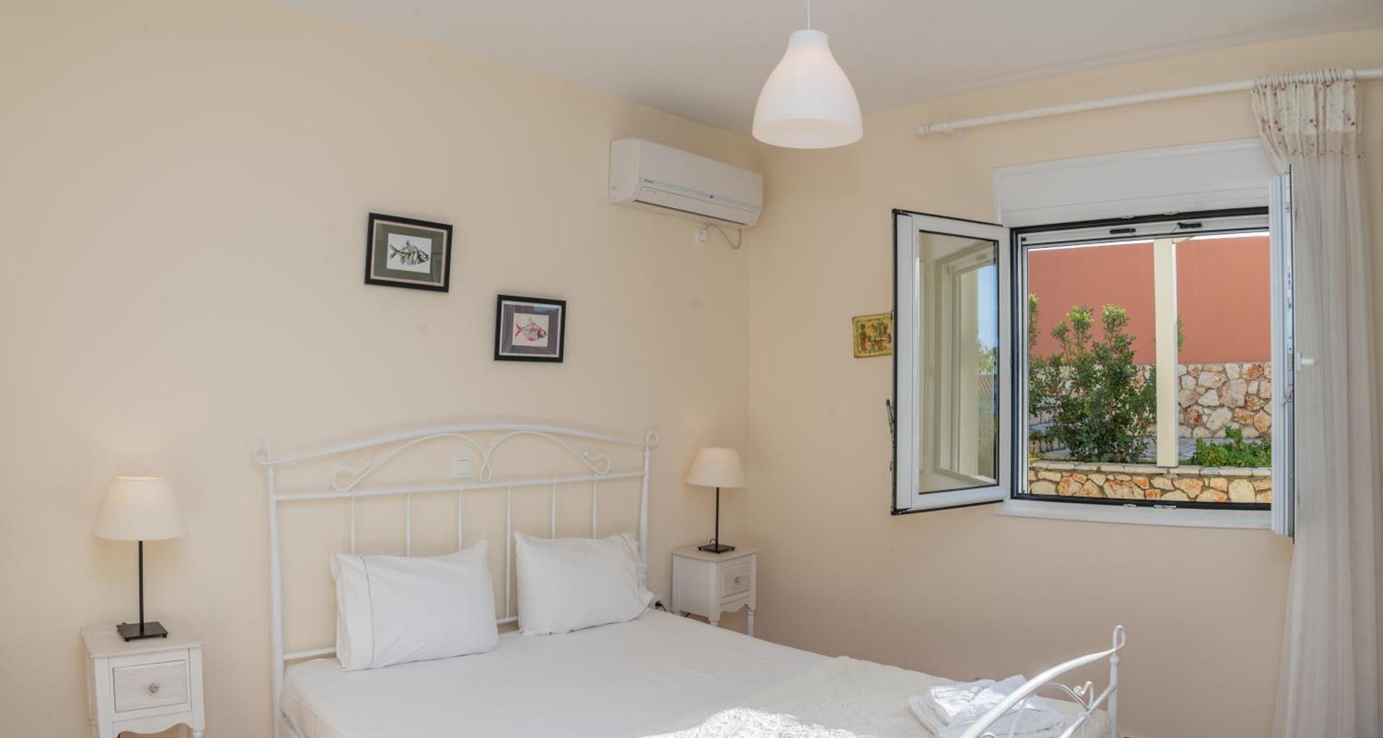 Villa Erato Tsoukalades Room photo
